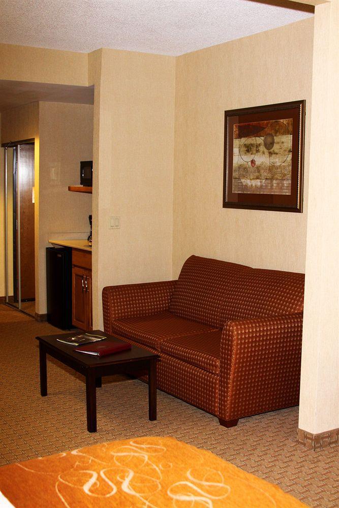 Comfort Suites Conway Exterior photo